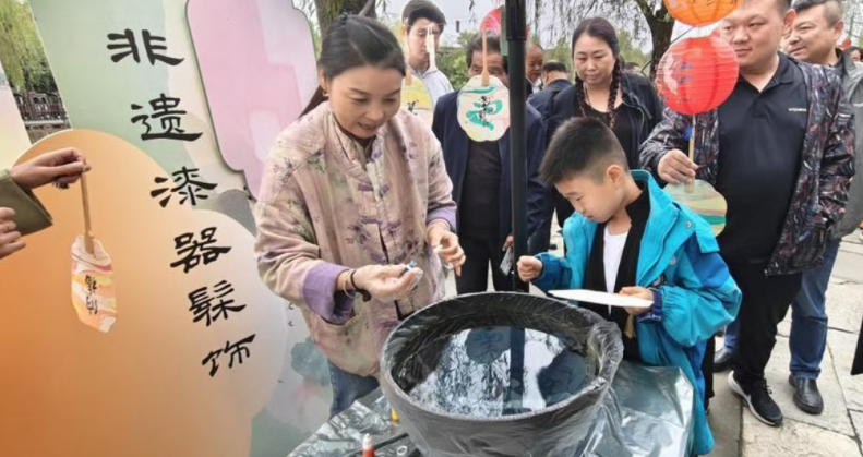 祖脉秦岭绽非遗华彩 数字版权守护匠人匠心｜赋能秦岭非遗活态传承